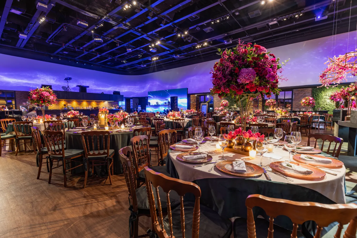 VIP Networking Salon